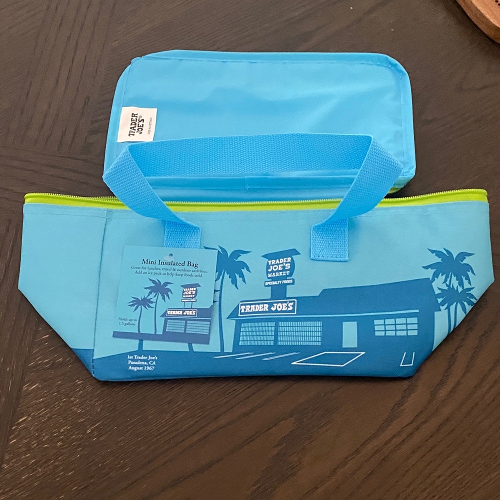 Trader Joe's Blue Insulated Food Storage Bag